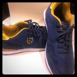 Men’s steel toe sneakers